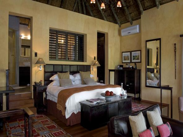 Kichaka Private Game Lodge - Bedroom 